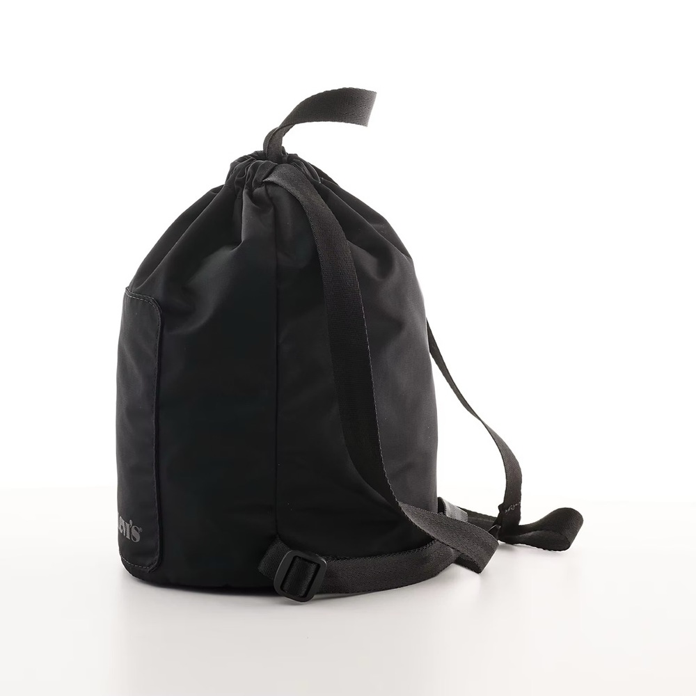 🖤 Levi’s® Mini Seasonal Backpack – Brand New